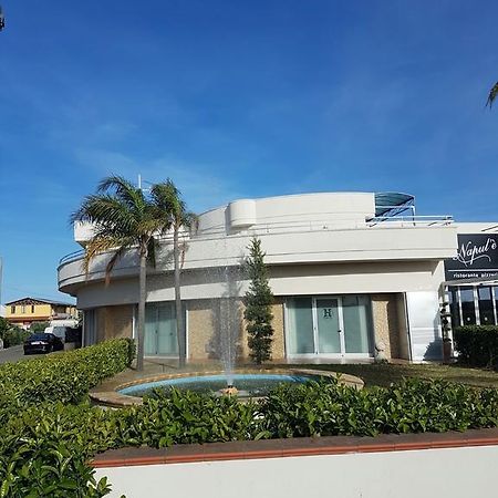 桑塔露琪娅酒店 科里利亚诺·卡拉布罗 外观 照片